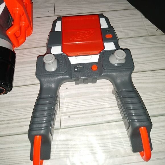 Nerf N-Strike Elite Terrascout Drone w/ Controller & Battery Missing Wheel Bands - Picture 6 of 14